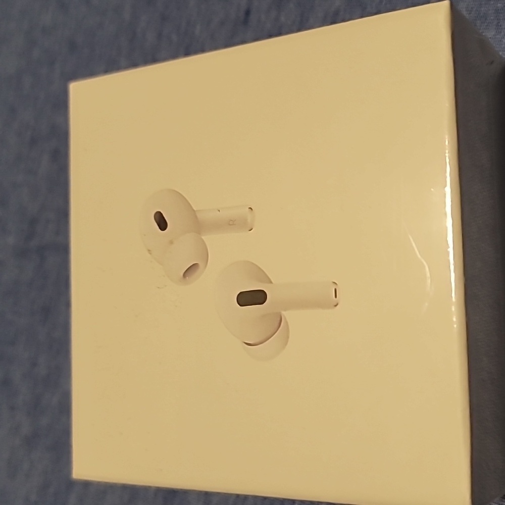 Ear pods